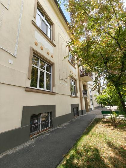 🏛️ Apartament într-o clădire istorică, într-o locație excelentă din Timișoara!