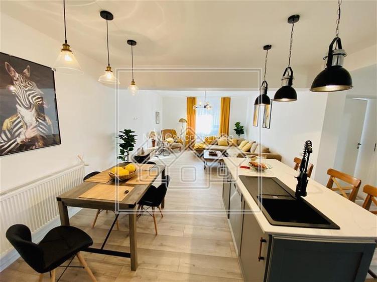 Casa individuala, la cheie, panouri solare, mobilata, utilata - 3