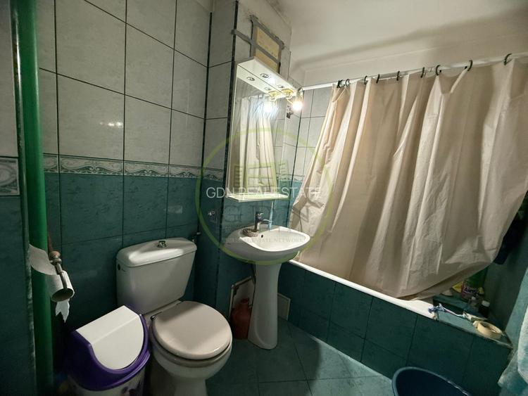 Apartament 4 camere, 86 mp, cartier Rovine, zona Bacriz - 9