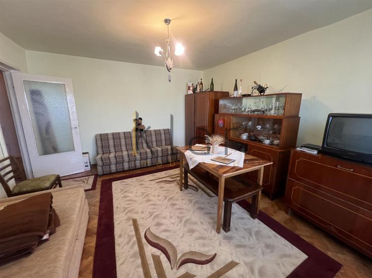 Apartament 3 camere zona Piata Marasti