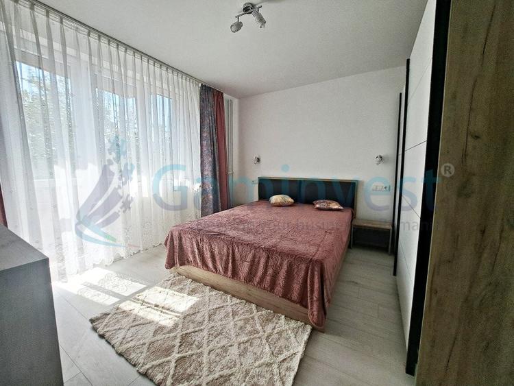 Apartament cu 3 camere, zona P-ta 1 Decembrie, Oradea, Bihor