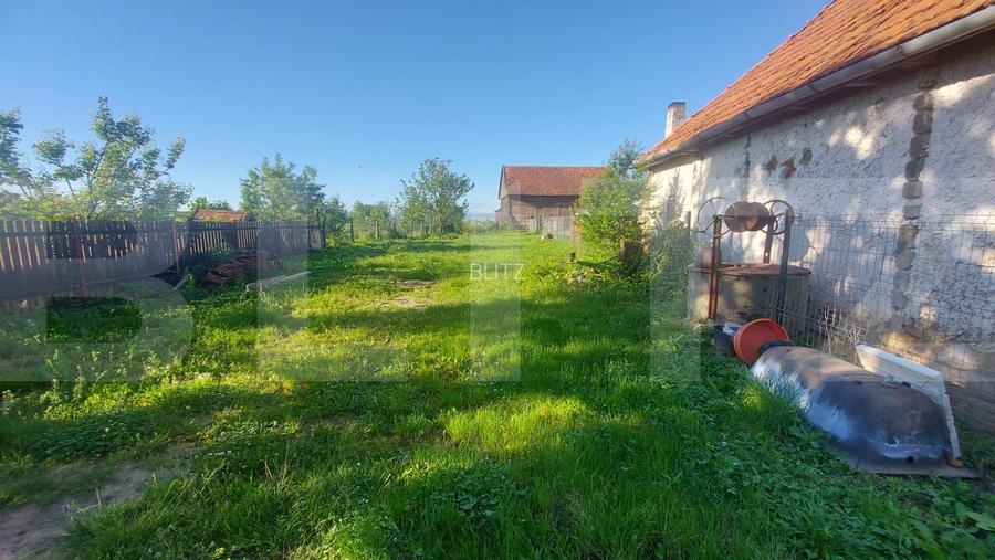 Casă lemn masiv, 50 mp,  teren și livadă, zona Telechia - 3