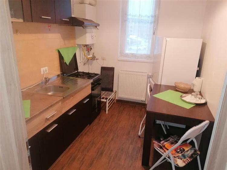 LUX Bloc Nou zona Girocului Termen Scurt