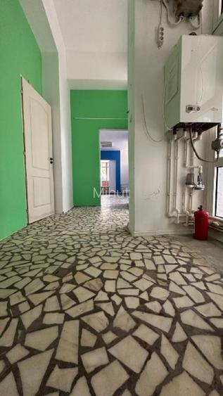 Spatiu comercial stradal cu vad excelent - 80 mp, str.Navelor, zona Faleza-Port - 14