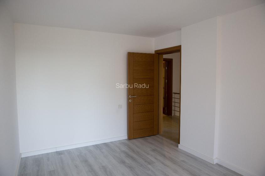 De vanzare vila P+1 tip duplex  - 13