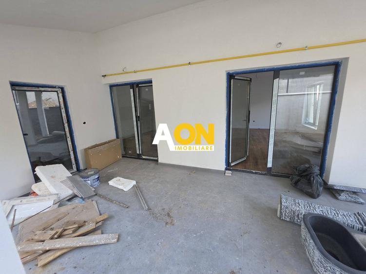 Duplex modern, 4 camere, curte 315 mp, predare la cheie,zonă liniștită