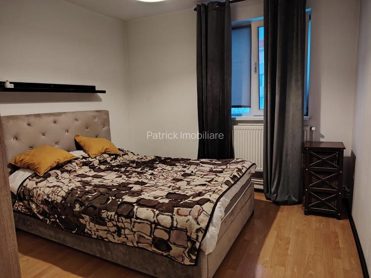 Inchiriez apartament 2 camere Micro21.