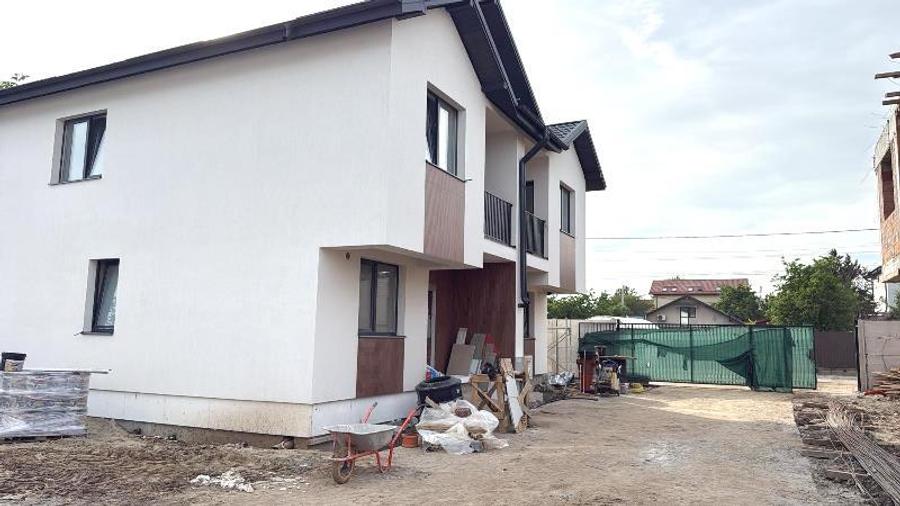 Vanzare - Casa - Vila - Prelungirea Ghencea - Dantelei -- 195000E tva inclus -