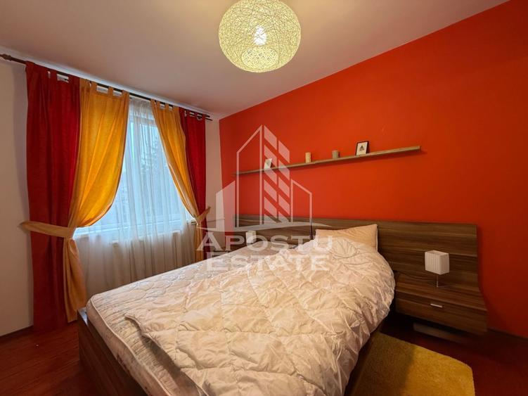Apartament 2 camere de vanzare, etaj 2, zona Piata 700 Timisoara
