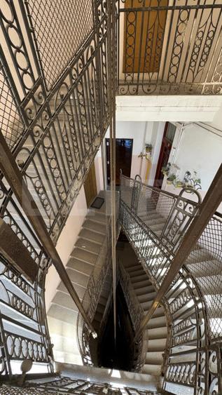 Apartament renovat complet situat in zona ultracentrala in cladire istorica