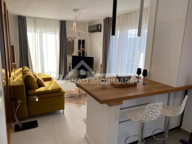 Apartament 2 camere, mobilat si utilat modern, parcare, zona Europa