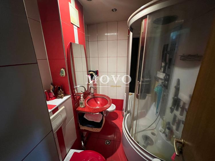 Apartament 3 camere decomandat |2 Bai | Boxa la subsol | Zona Soarelui