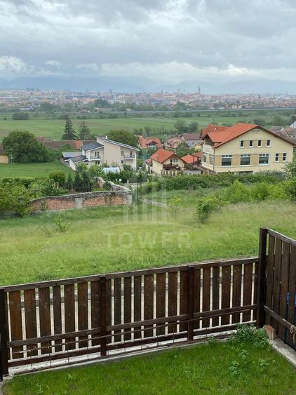 Casă de închiriat - Zona Gușterița, vedere spre munte