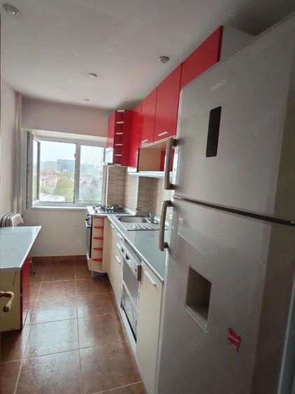 Apartament 3 camere Crangasi 6 10 Vedere Superbă Parc 8 min de Metrou și Piata