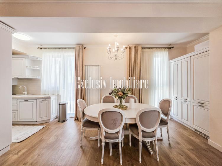 "Marea la Picioare" - Apartament Premium cu Vedere Frontala din Toate Camerele