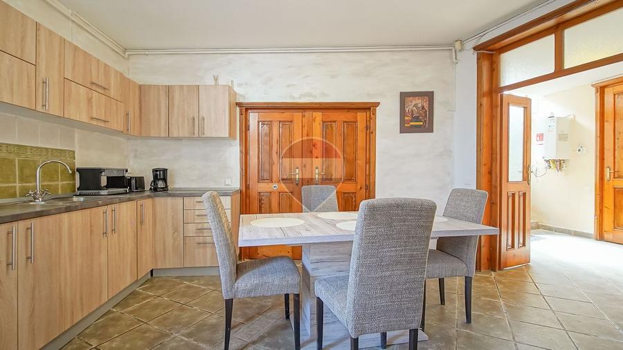 Apartament 2 camere, 73 mp, Centrul Istoric Brașov, Str. Castelului