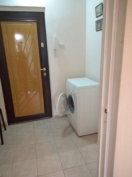 Apartament o camera circumvalatiunii 250euro
