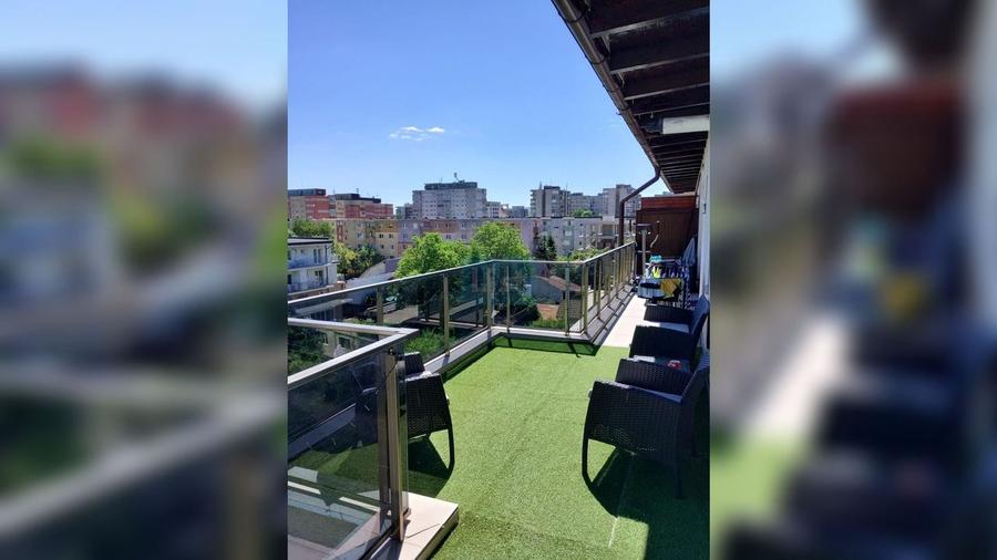 Apartament cu 3 camere de vânzare, Mărăști
