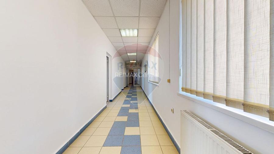 Birouri de închiriat în Brașov, Centrul Civic, clădire de birouri - 13