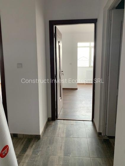 Apartament 2 camere Miroslava, 100 ml de statia de autobuz, str C-tin Langa 40 - 20