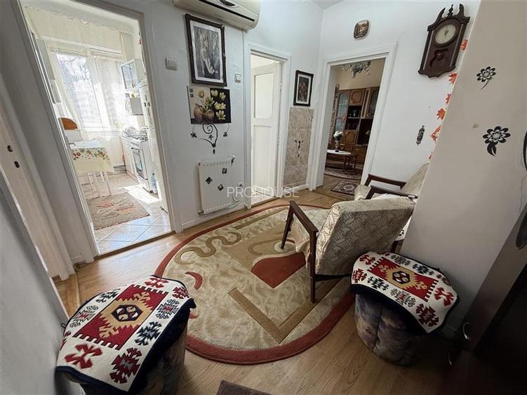 Aleea Parcului - etajul 1 - decomandat - 6