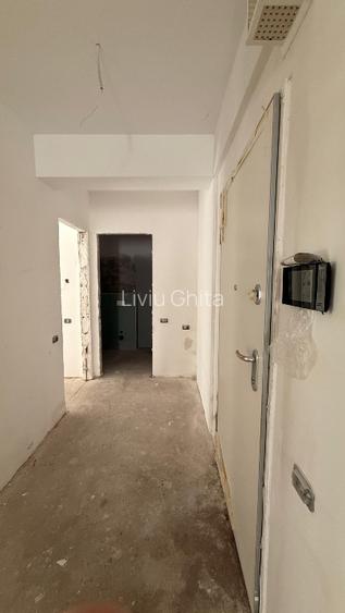 Vand apartament 4 camere cu terasa si gradina, ultracentral - 6