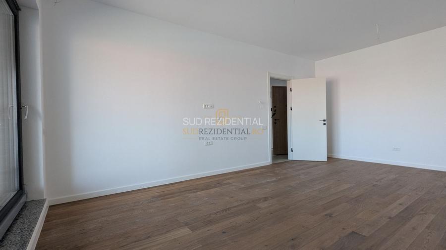 Apartament 2 camere de vanzare, balcon si dressing, Sectorul 4, metrou - 7