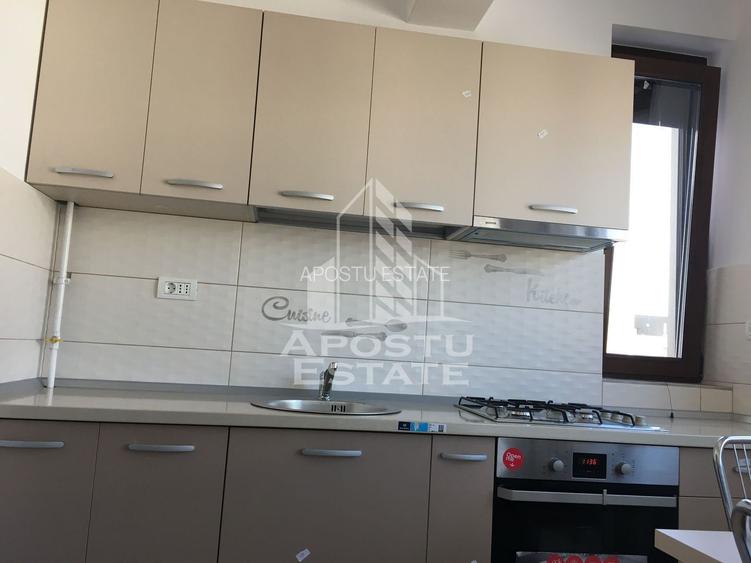 Apartament cu 3 camere, de inchiriat , Dumbravita - 9