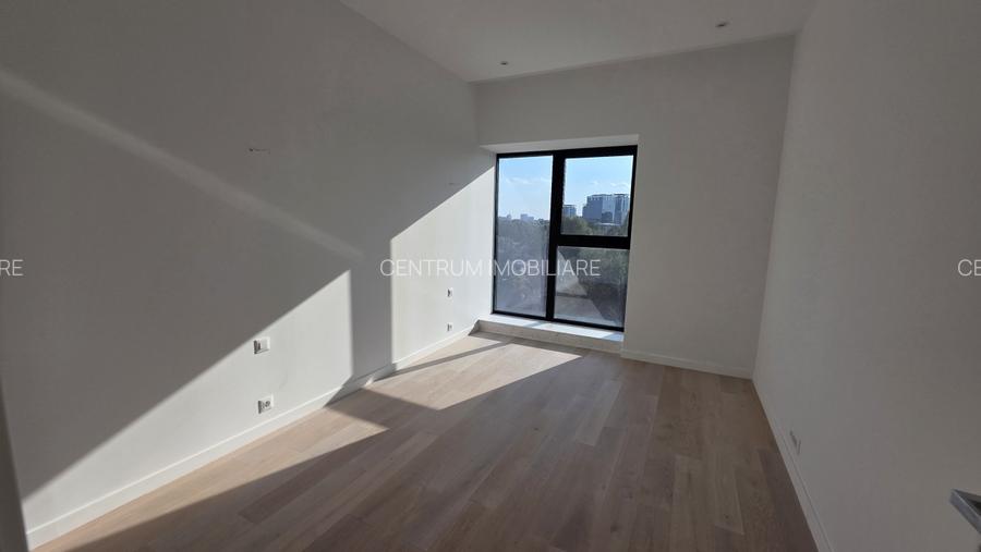 3 camere The ONE - 9