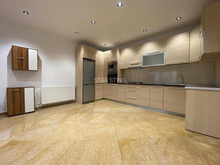 Margeanului,et. 3,bl.2008,centrala proprie,renovat,mobilat,curte interioara,neg. - 4