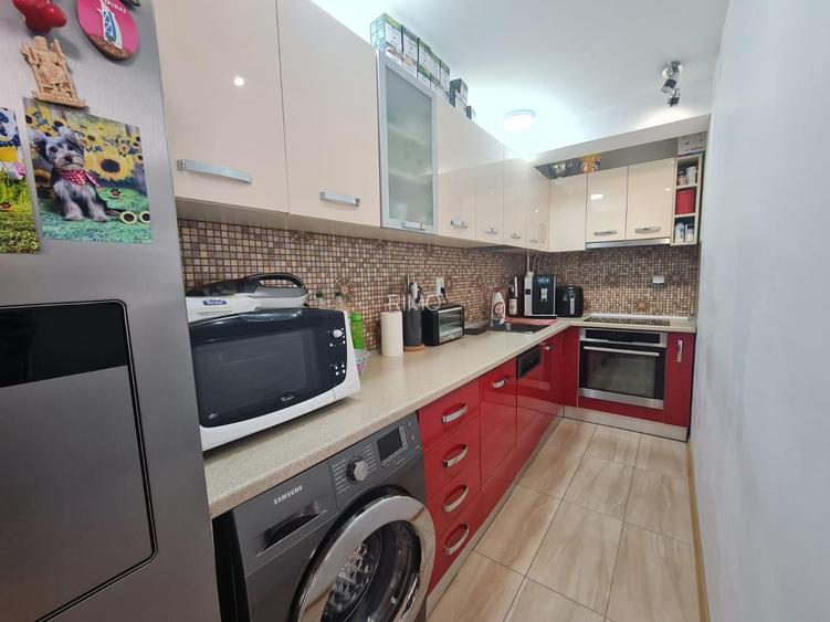 APARTAMENT TIP DUPLEX PARCARE SUBTERANA SI TERASA COMISION CUMPARATOR 0 - 7