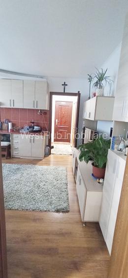 Apartament 2 camere, parter, 40 mp, zona Ronat - 5