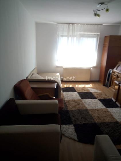 Inchiriez in 7 Noiembrie apt. 4 camere,decomandate,mobilat si utilat - 8