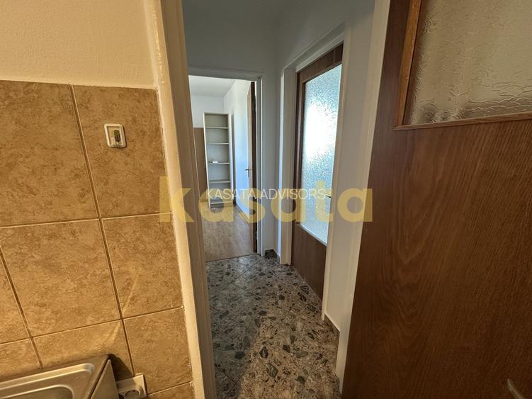 2 Camere | Renovat| Toate mijloacele de transport | Etaj Intermediar - 9