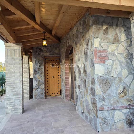 Casa de 4 camere , zona Tractorul - 32