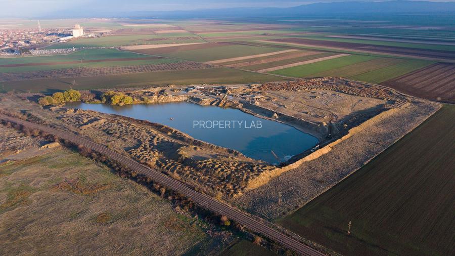 Balastieră în județul Arad cu teren de 12.5 ha - 14