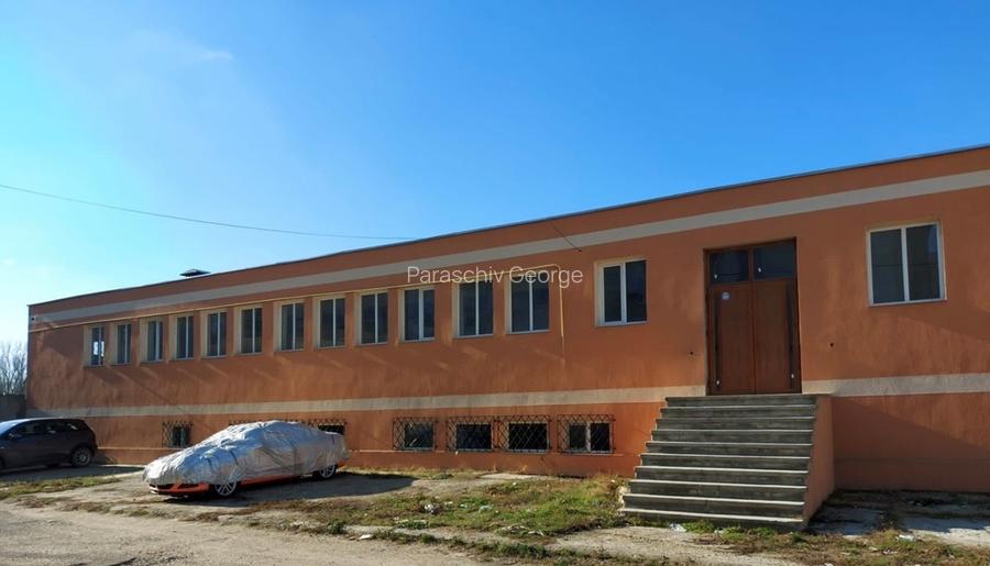 Teren + clădire de vânzare - 4