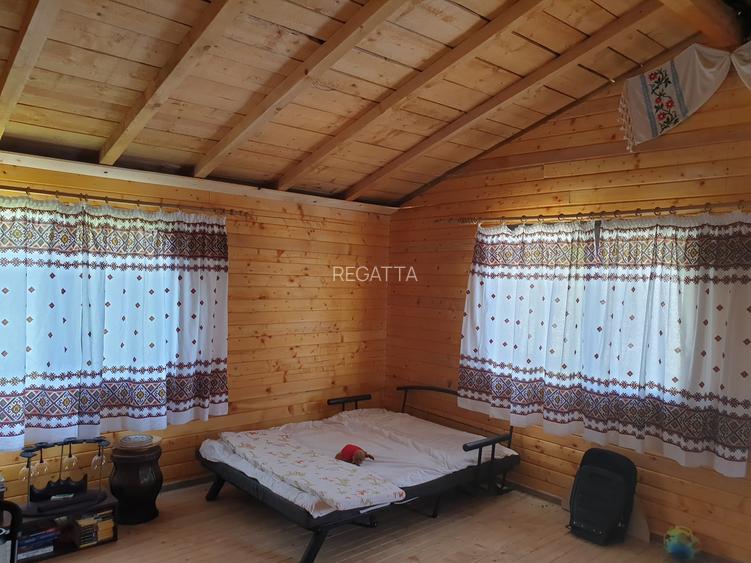 Casa de vanzare - constructie din lemn pe structura de beton - 9