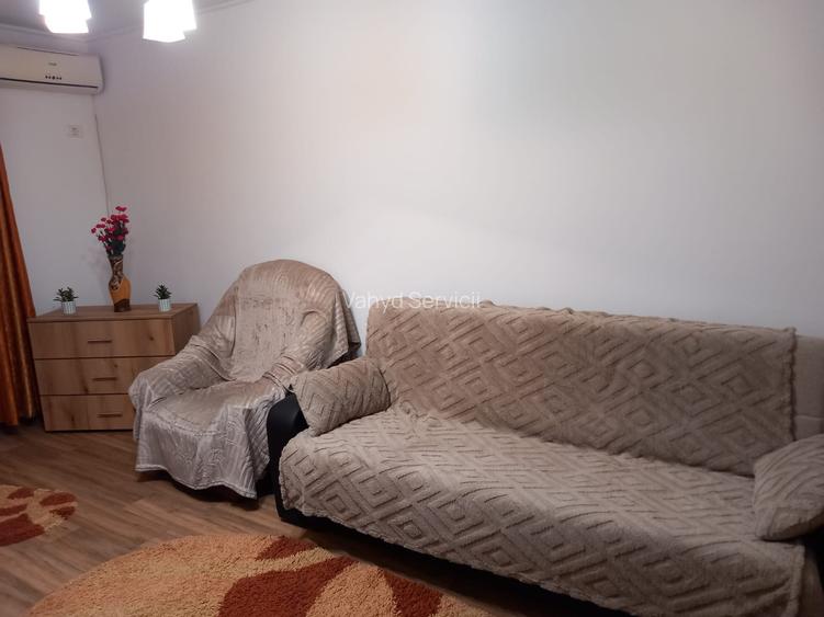 APARATORI PATRIEI OLTENITEI strada Anton Bacalbasa - 12