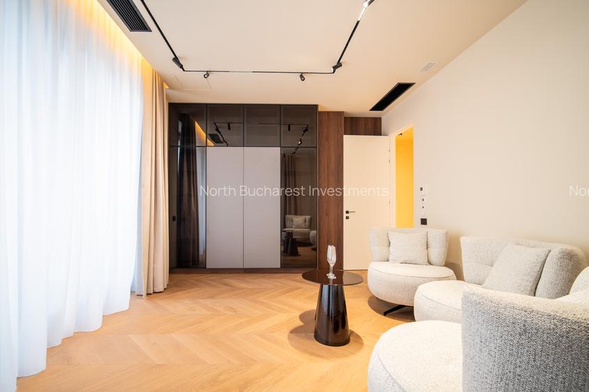 VILA SPATIOASA -  IANCU NICOLAE - 5 CAMERE - COMISION 0% - 15