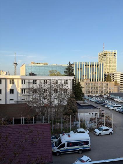 Garsoniera, 12mp, Et. 4/4, zona Take Ionescu - Medicină! - 4