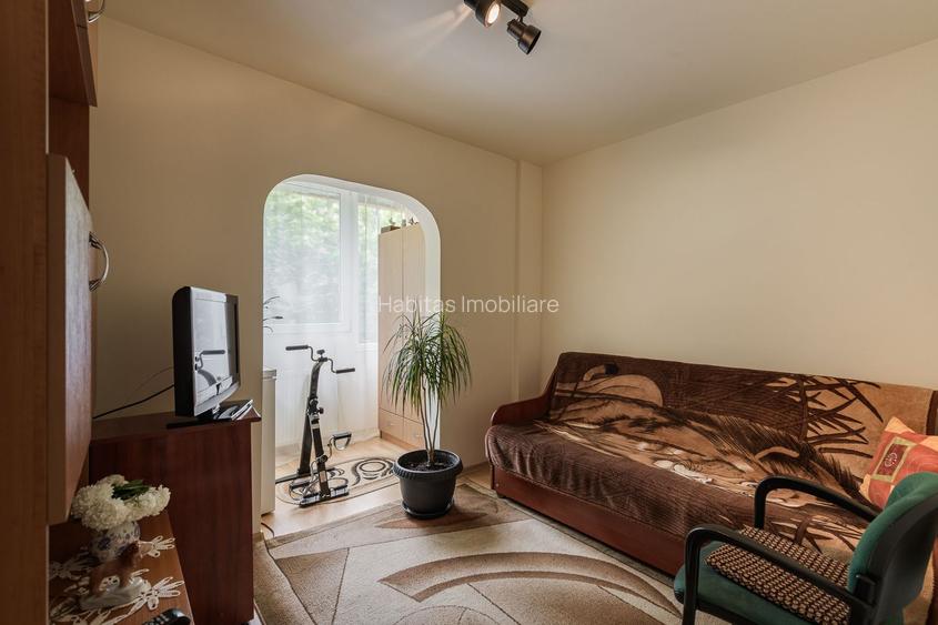Apartament 4 camere, etaj 2, str. Castanilor, garaj de beton. - 17