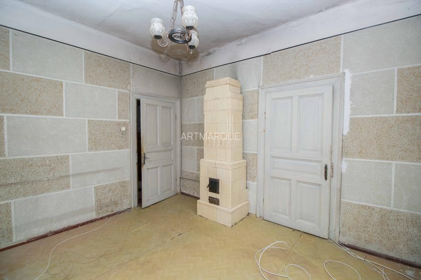 Vila Viorica Kogalniceanu - monument istoric de vanzare central Sinaia - 12