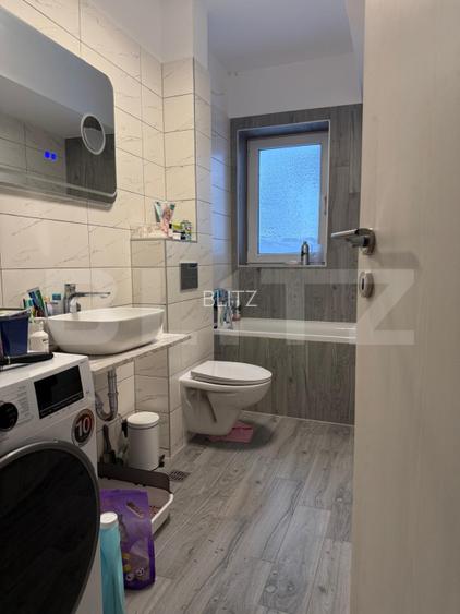 Apartament 3 camere, 76 mp + balcon 5 mp, 2 bai, zona Tractorul - 7