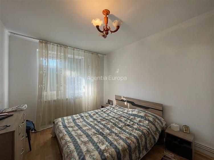 Apartament 3 camere de vanzare zona Spitalului- Tulcea - 4
