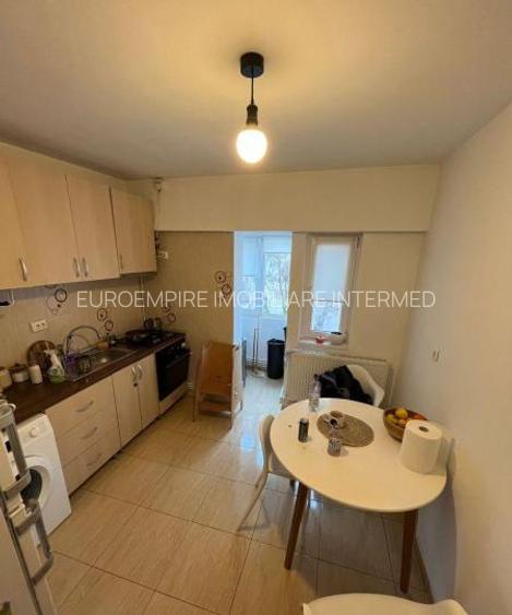 Apartament 2 camere decomandate zona Capitol - 2