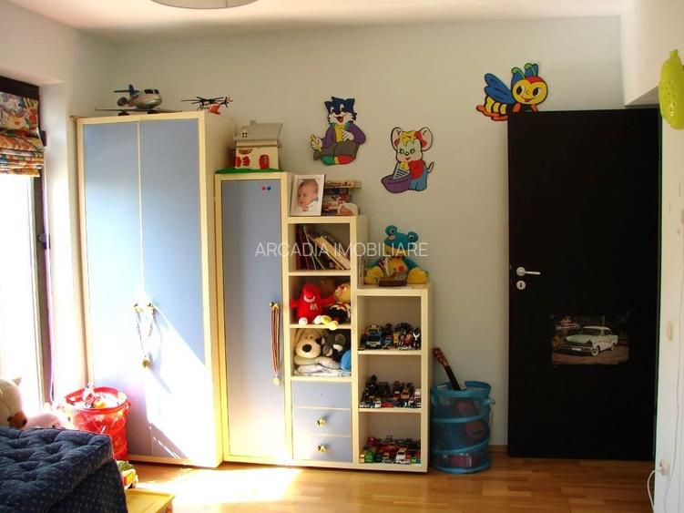 Vanzare vila individuala | 6 camere | Otopeni | Panouri solare - 13