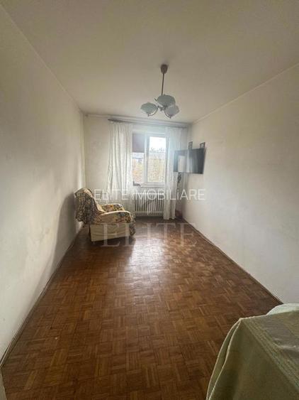 Apartament 3 camere în zona STRAZII BORSEC - 8