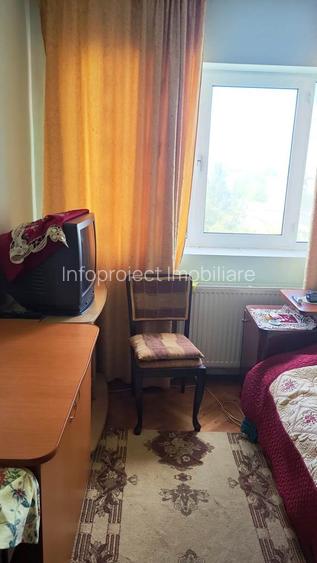 Apartament cu 2 camere, decomandat, cartier Micro 14, etaj 5, zonă liniștită - 3