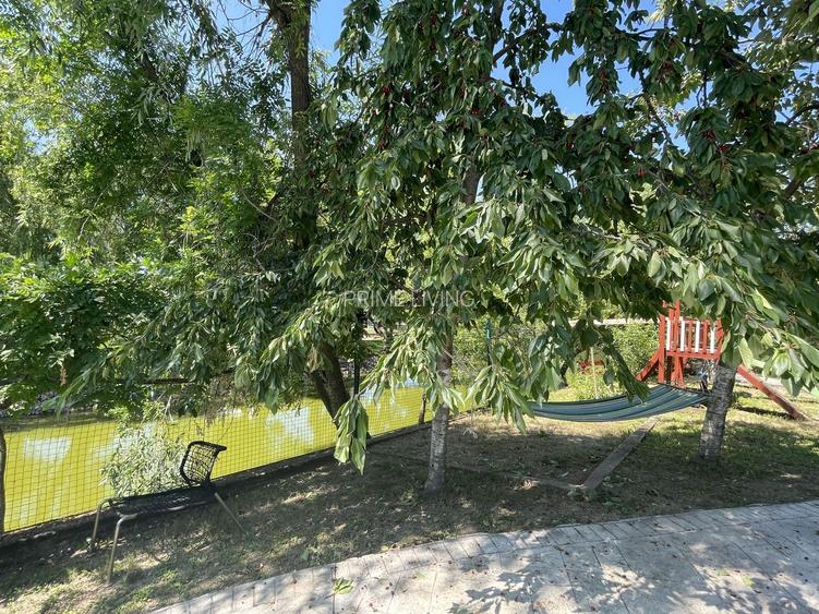 VILA CU 5 DORMITOARE IN COMPLEX REZIDENTIAL - 27